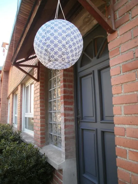 Bed & Breakfast La Maison D'Adam Lille