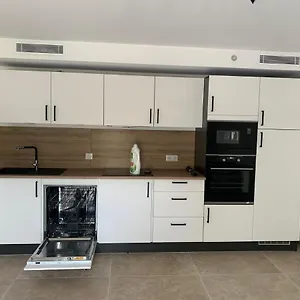 https://carpe-diem-paradise.fr-provencehotel.com
